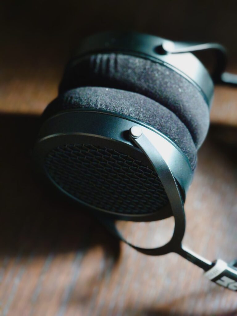 HIFIMAN SUNDARA REVIEW 2023 – MORE POWER! – The Headphoneer