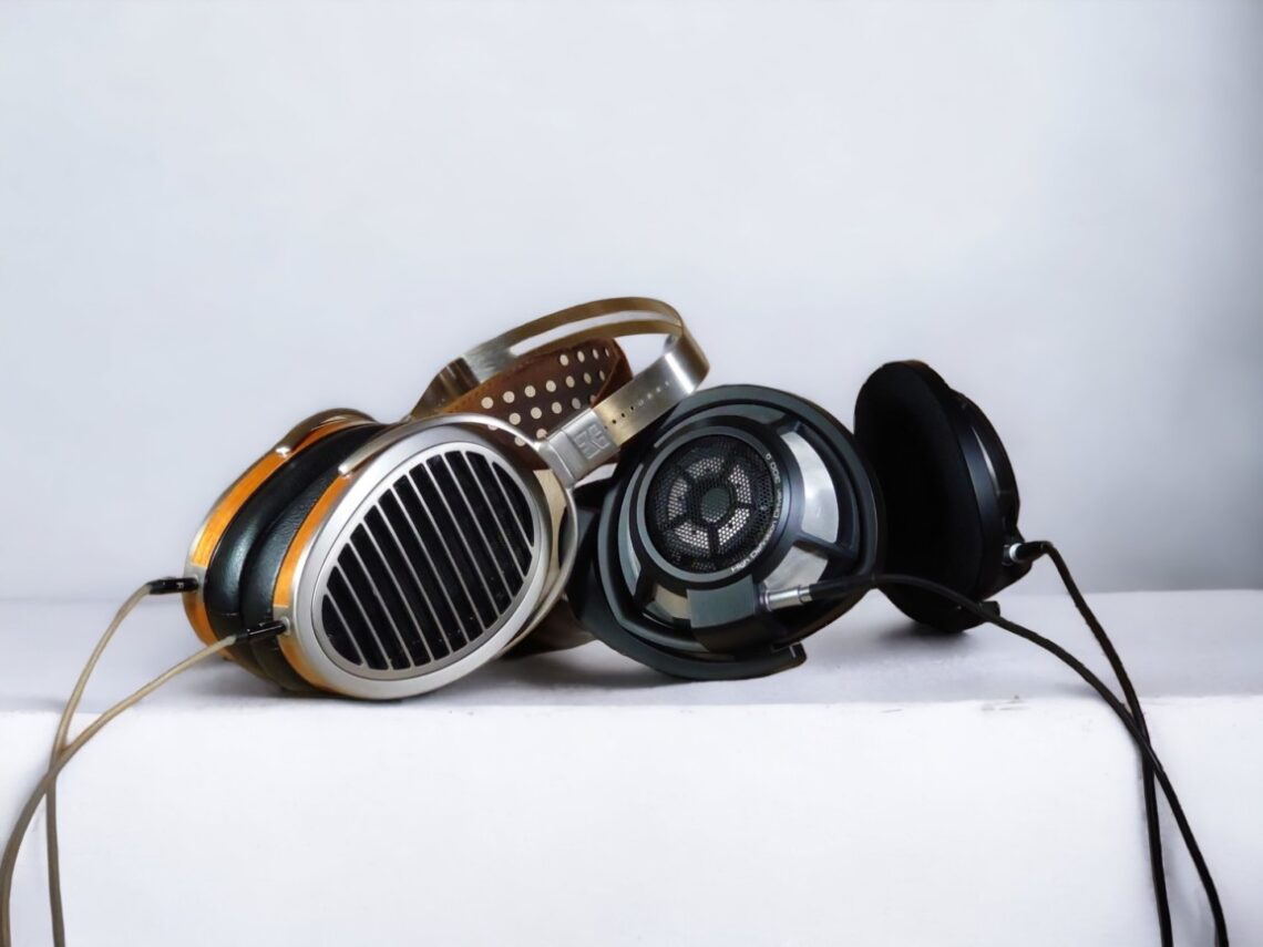 HIFIMAN HE1000v2 VS SENNHEISER HD800S REVIEW – The Headphoneer