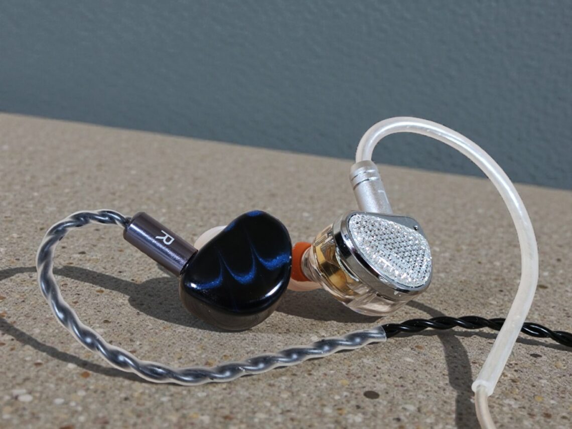 Kiwi Cadenza vs STA-K