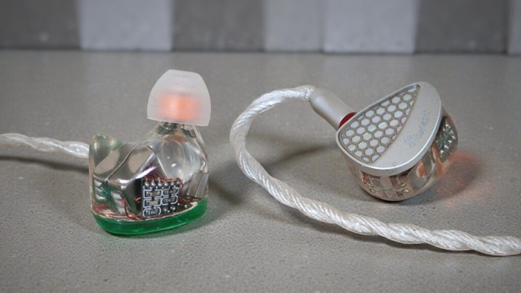 Kiwi Ears Orchestra II vs Orchestra Lite