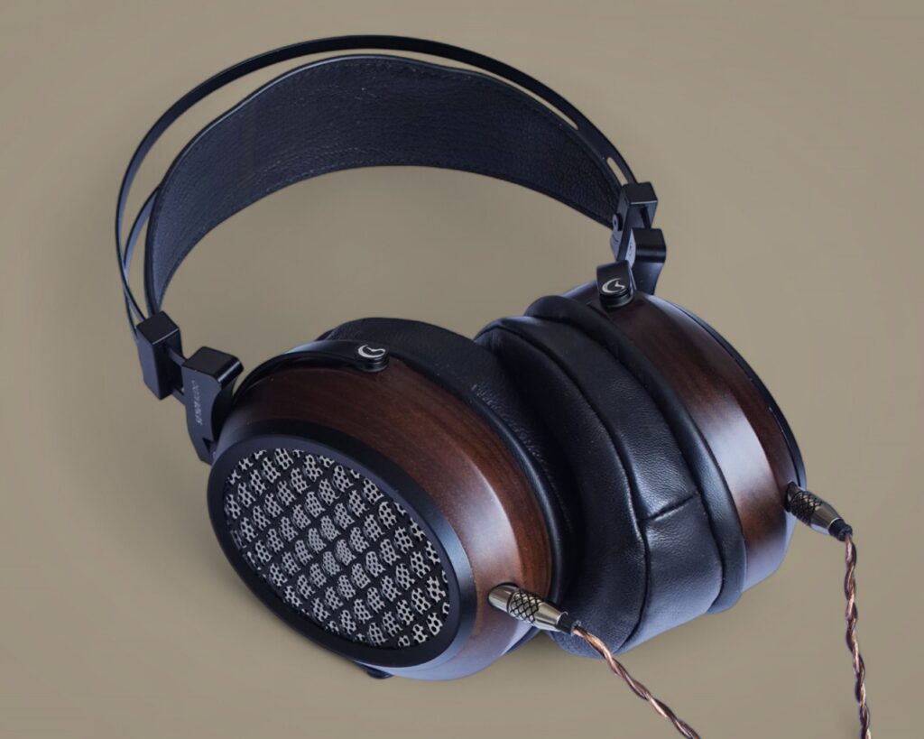 Sendy Aiva 2 with Sheepskin Pads