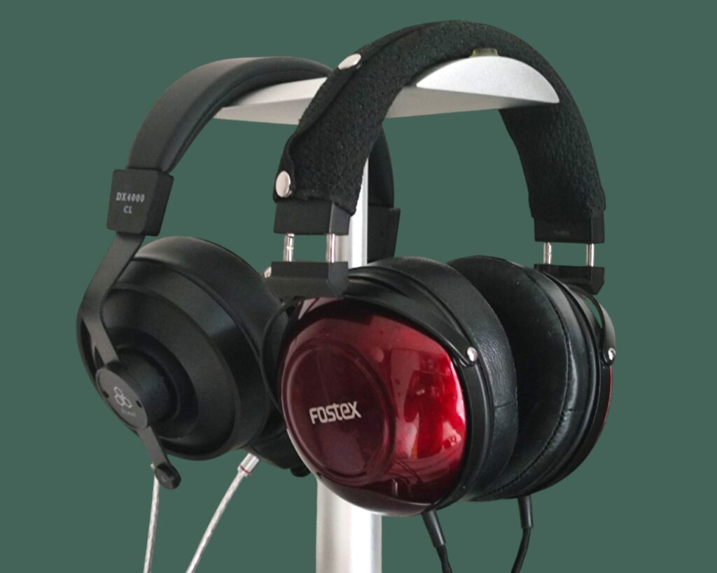 Final DX4000CL vs Fostex TH900