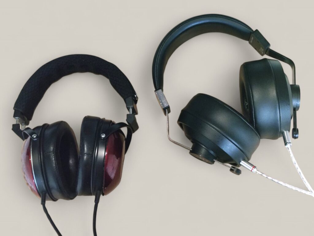 Final DX4000CL vs Fostex TH900-1
