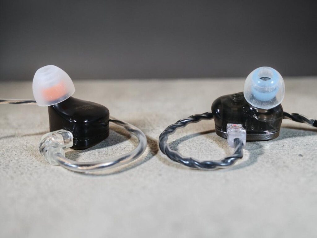 SIMGOT EM6L vs EG280