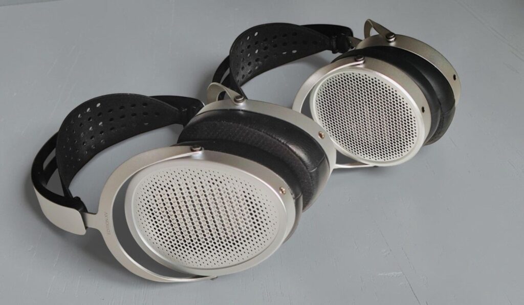 Hifiman XV HE600