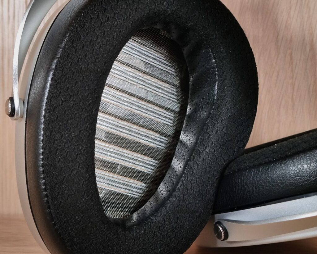 Hifiman Ananda Unveiled