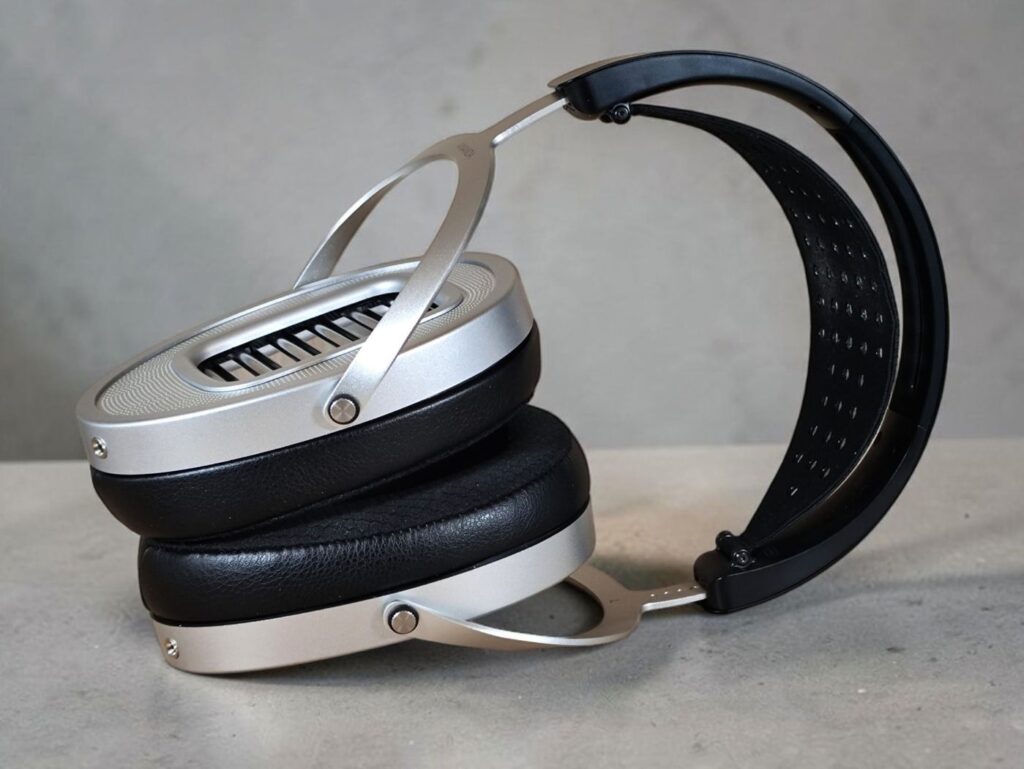 Hifiman Ananda Unveiled