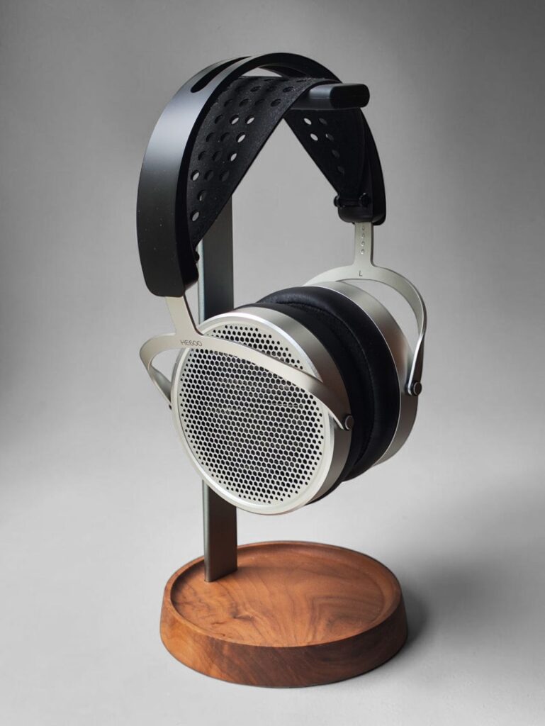 Hifiman HE600