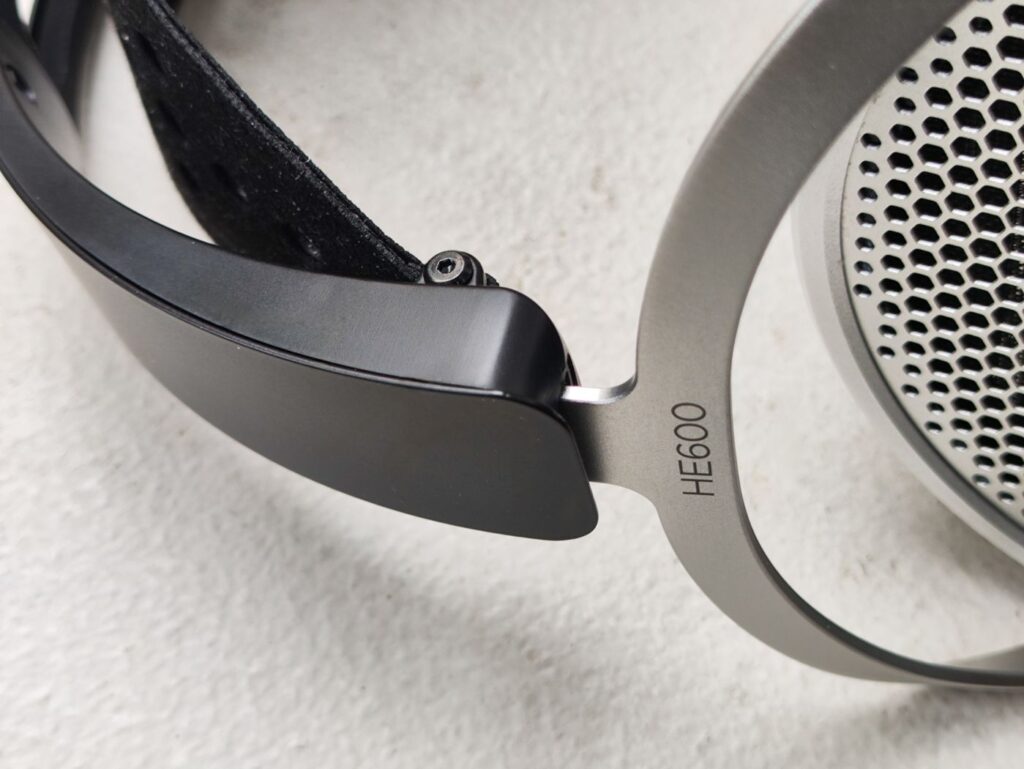 Hifiman HE600