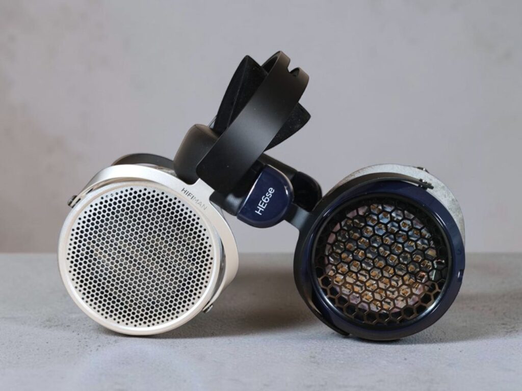 Hifiman HE600 vs HE6SE