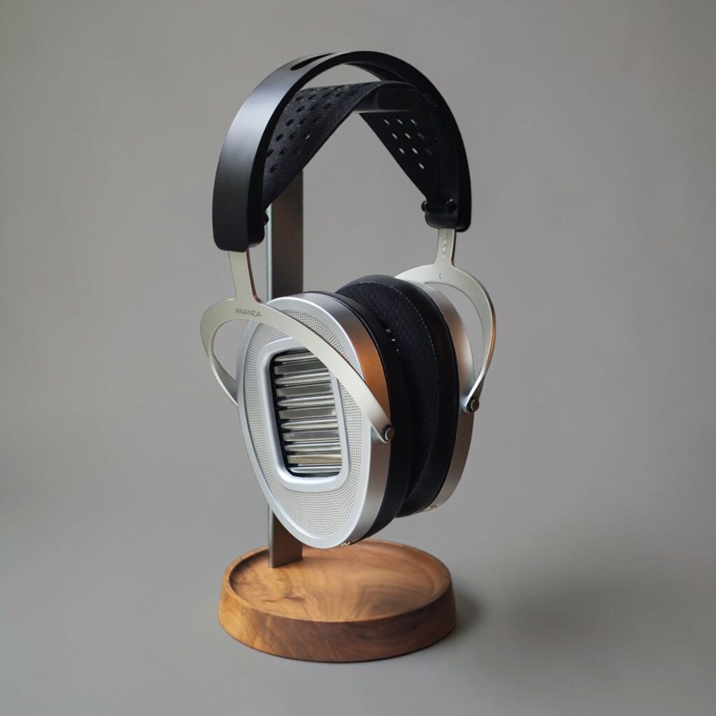 Hifiman Ananda Unveiled